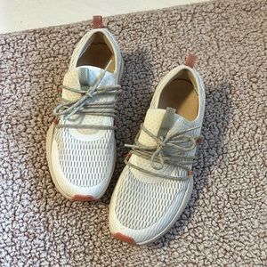 Sorel kinetic sneaker